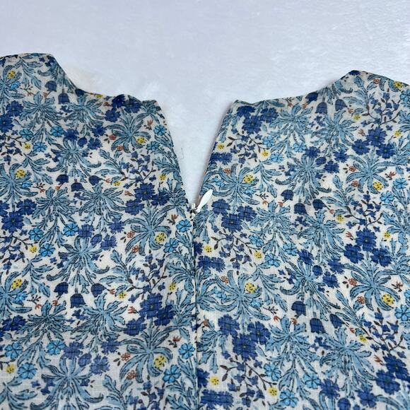 The East Order Serena Low V-Neck Floral Midi Dress Size X-Small Lightweight Boho - Picture 10 of 15